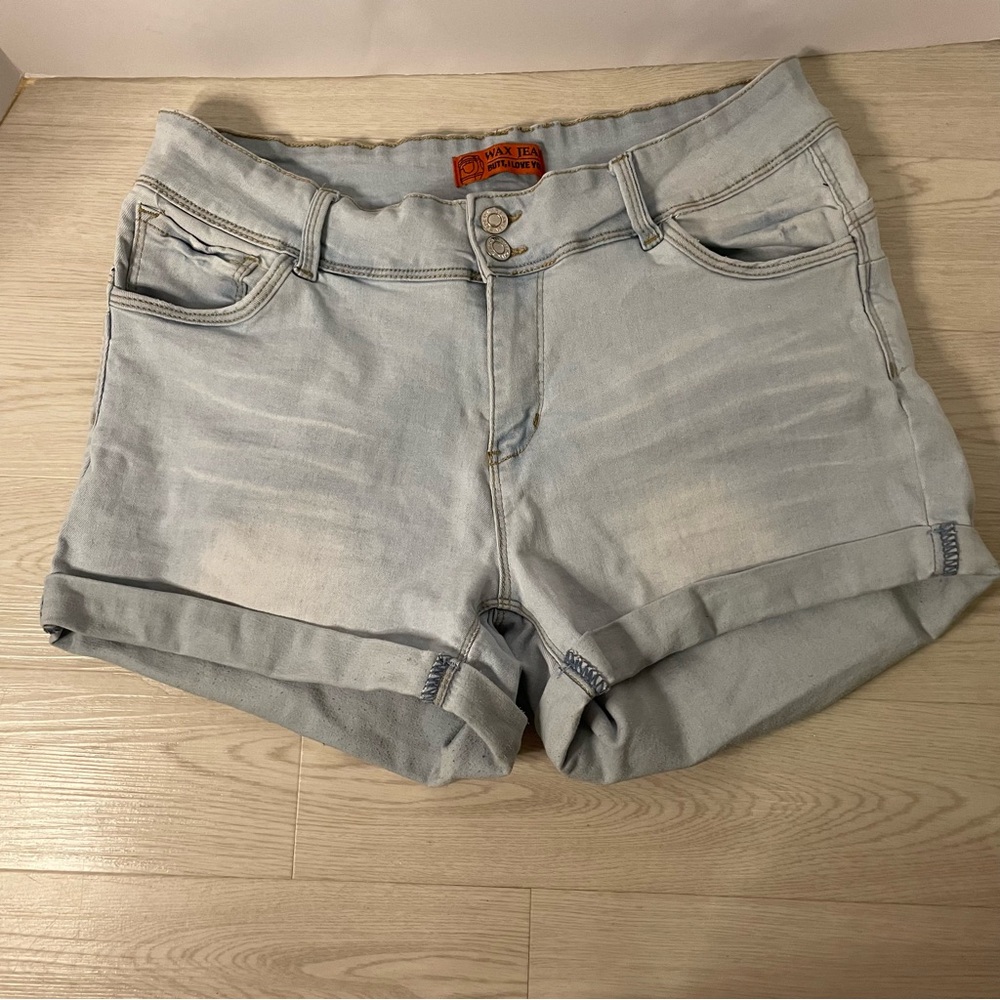 Wax Jean Women's Denim Shorts Light Wash Size 2Xl Double Button Closure Stretch